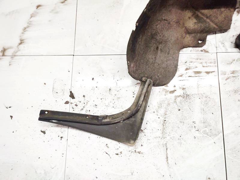 Skoda Octavia 2006 Plastmasas zemspārns - AIZMUGURE PA KREISI - Thumbnail 2