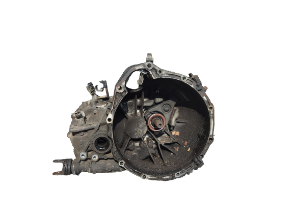 YD1 Nissan Almera Tino 2004 Gearbox