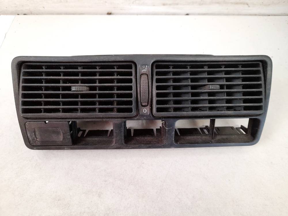 1J0819728C Volkswagen Golf 2000 Dash Vent (Air Vent Grille)
