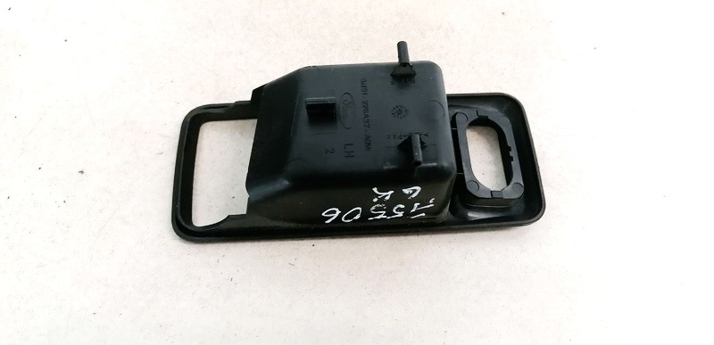 3M51226A37ADW Ford Focus 2005 Salona apdare (plastmasas) - Thumbnail 2