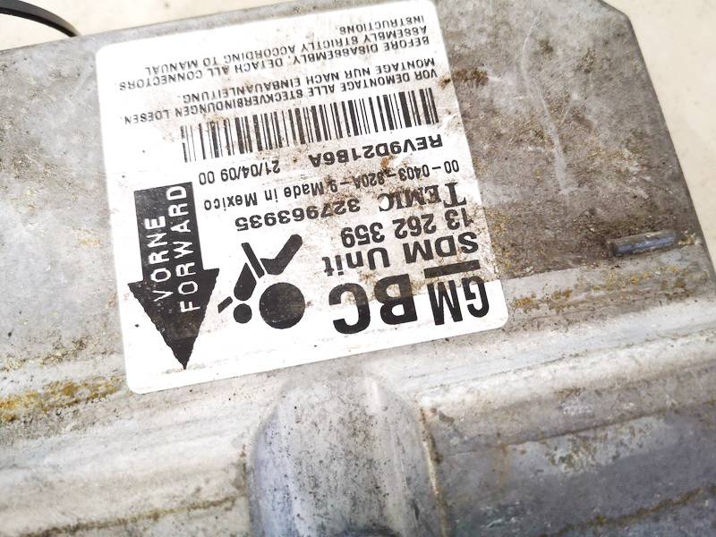 13262359 Opel Corsa 2009 Airbag crash sensors module - Thumbnail 2