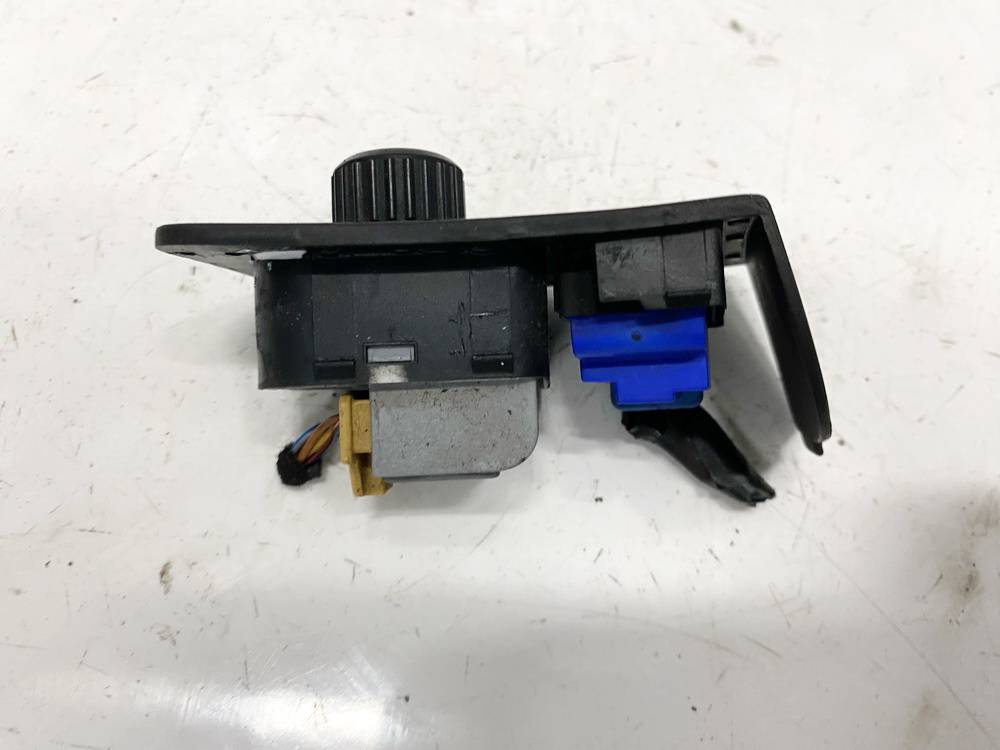 1T1959552 Skoda Superb 2011 Isoriniu veidrodeliu valdymas - Thumbnail 2