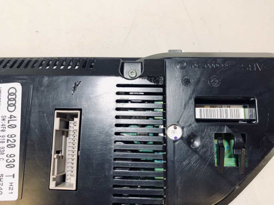 4L0920930T Audi Q7 2007 Speedometers - Cockpit - Speedo Clocks Instrument - Thumbnail 3