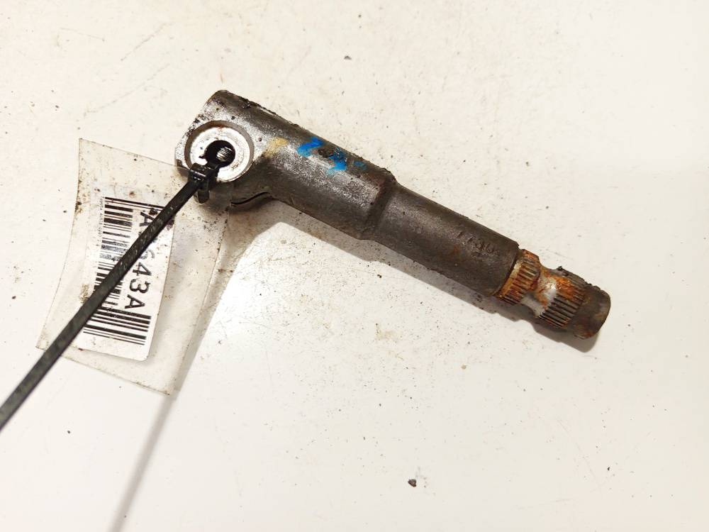 Toyota Auris 2007 Krzyżak kolumny kierowniczej