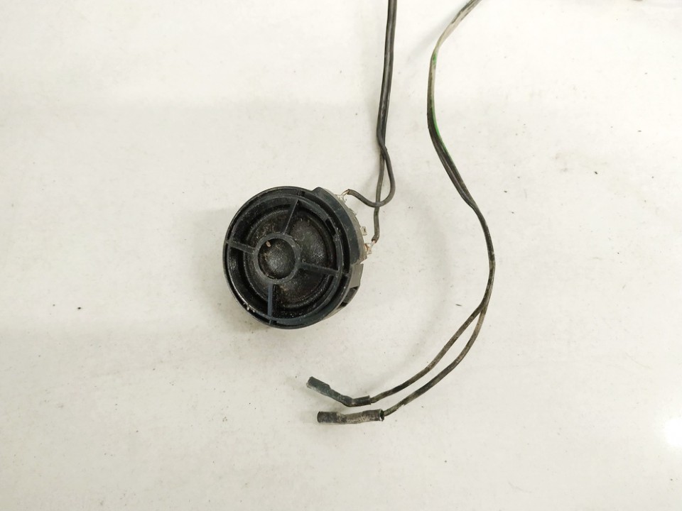 8D0035399 Audi A4 1995 Auto skaļrunis