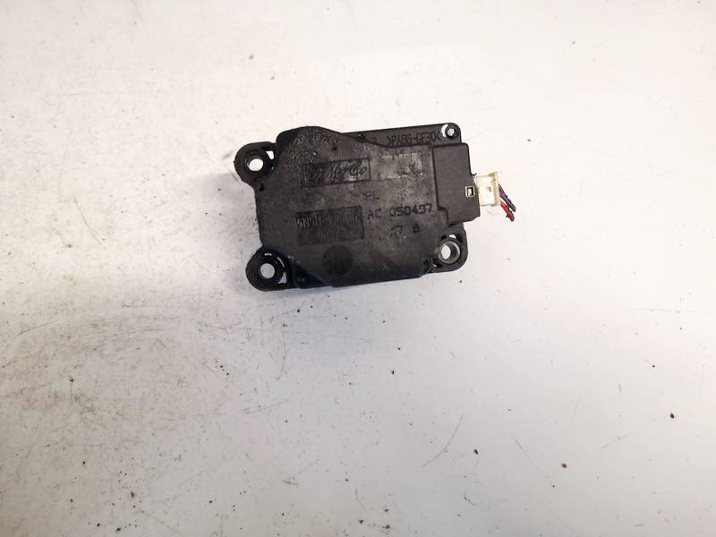 4N5H19E616AC Volvo S40 2005 Peciuko sklendes varikliukas