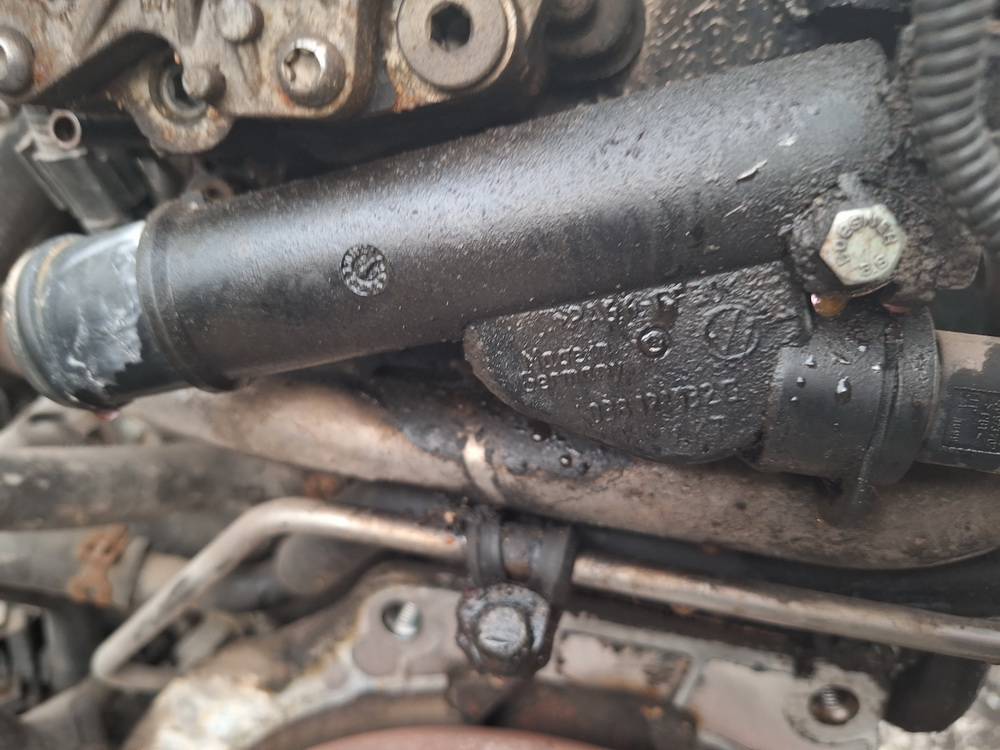 038121132G Volkswagen Touran 2004 Thermostat Housing (Flange)