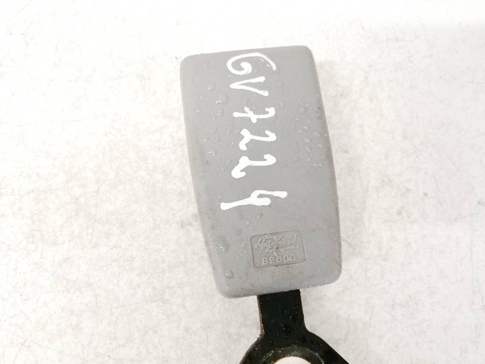 B2000 Mazda Premacy 2001 Seat belt holder (Seat belt Buckle) -  REAR MIDDLE - Thumbnail 3