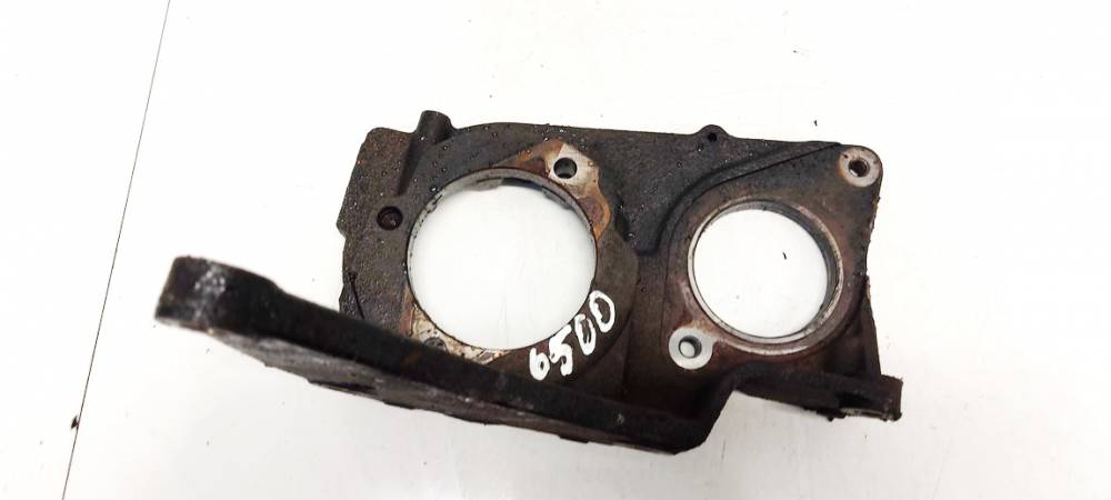 31517 Nissan X-Trail 2001 Engine Mount Bracket and Gearbox Mount Bracket