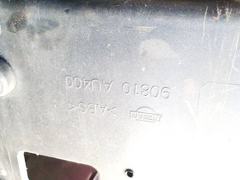 90810AU400 Nissan Primera 2005 Takaluukun ulkoinen viimeistely (rekisterikilven valaistus) - TAKANA - Thumbnail 3