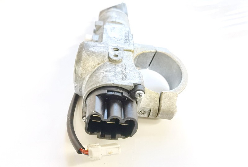 N0502825 USED Ignition Barrels (Ignition Switch) Nissan Qashqai 2008 1