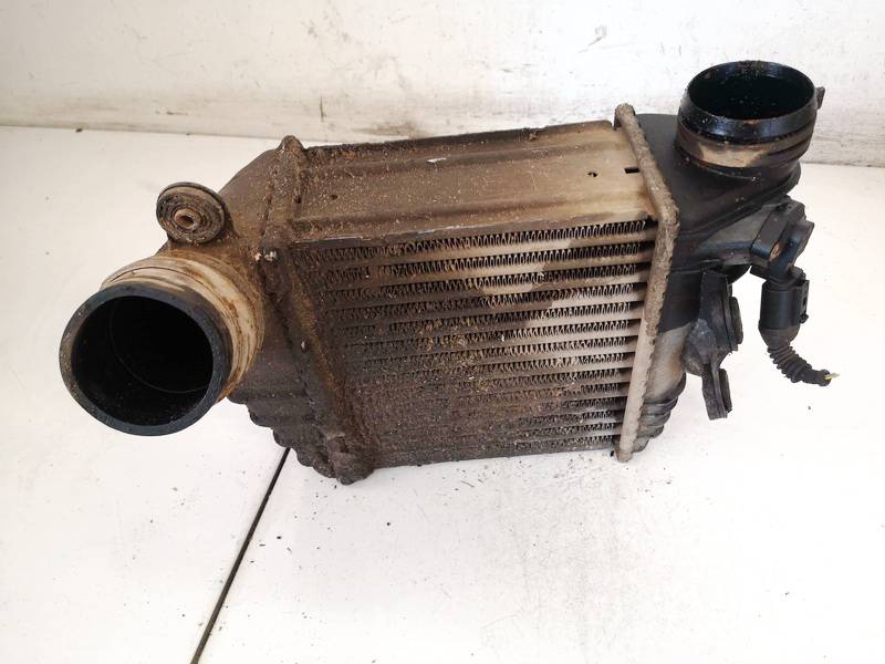 1J0145803 Volkswagen Bora 1999 Intercooler radiator - engine cooler fits charger