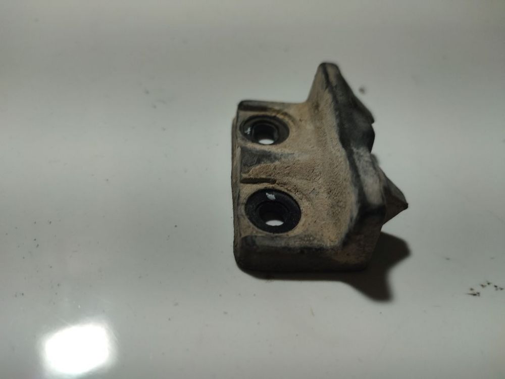 817393E000 Kia Sorento 2004 Citi turētāji - Thumbnail 2