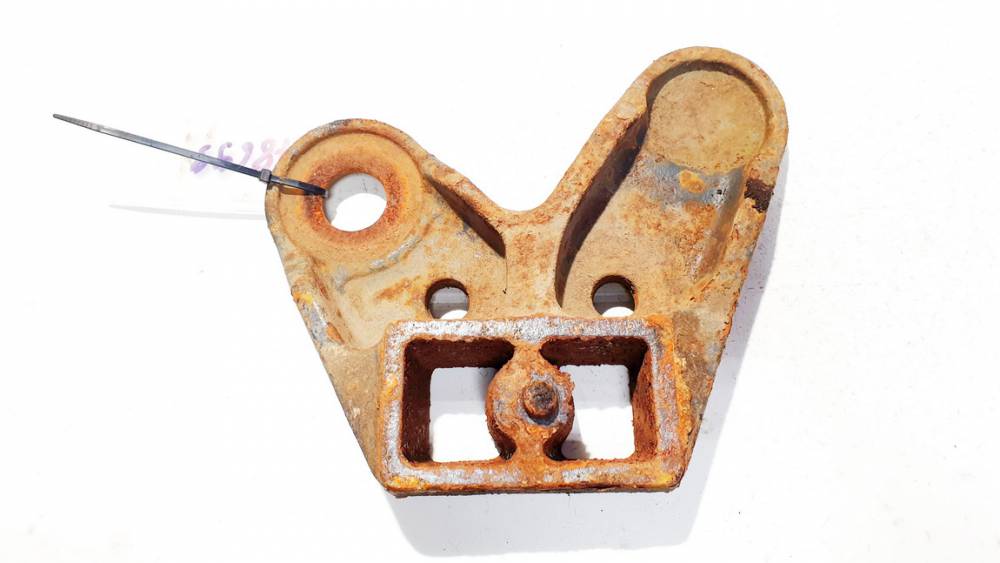 Truck - DAF LF 2007 Engine Mount Bracket and Gearbox Mount Bracket