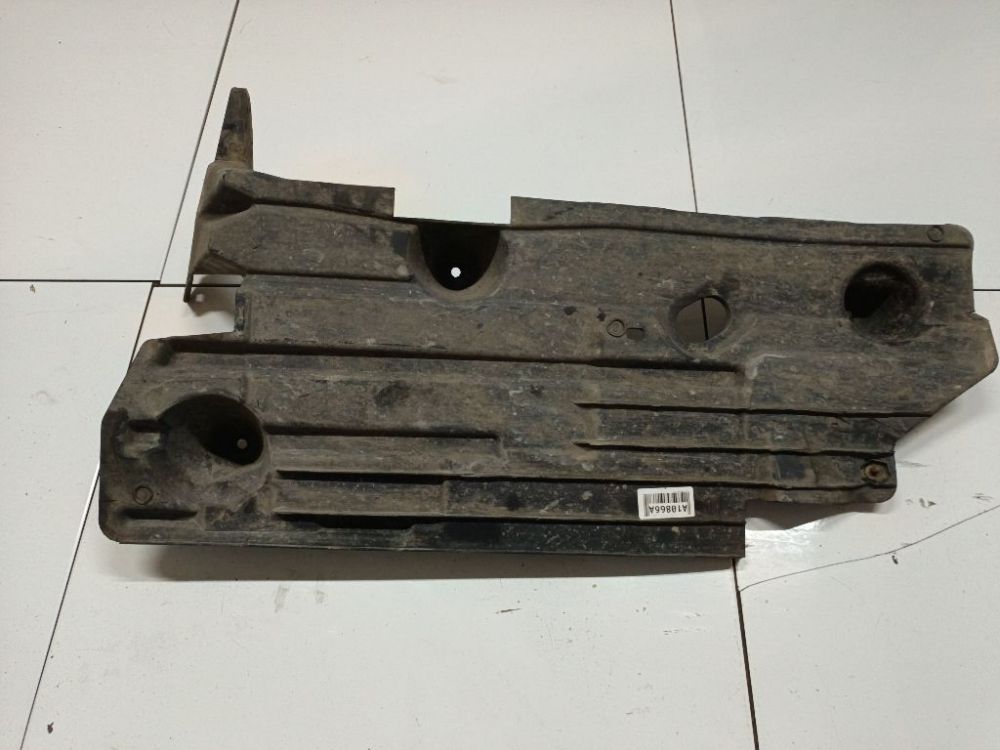 6M2111778AH Ford S-Max 2007 Osłona podwozia