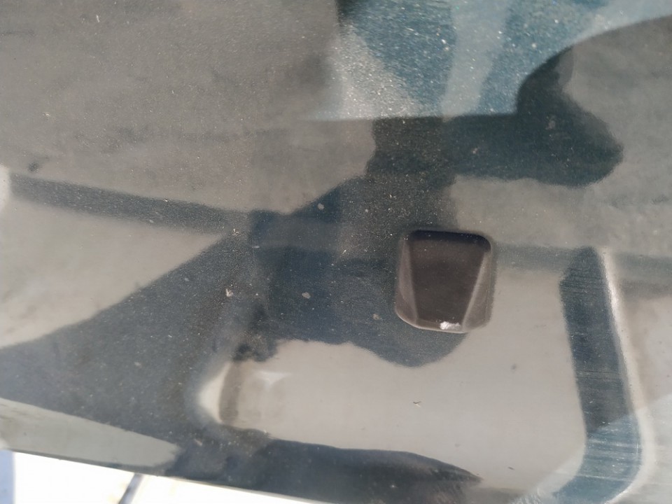 Audi A4 1996 Priekinio stiklo apiplovimo purkstukas - Thumbnail 3