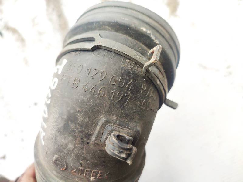 3C0129654P Volkswagen Passat 2010 Intake Hose (Air HOSE)(Air Pipe) - Thumbnail 2