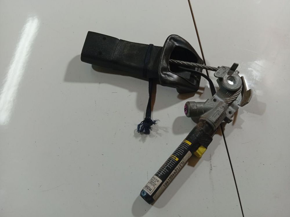 04680563AD Chrysler Voyager 2006 Saugos dirzo sagtis (laikiklis) P.D.