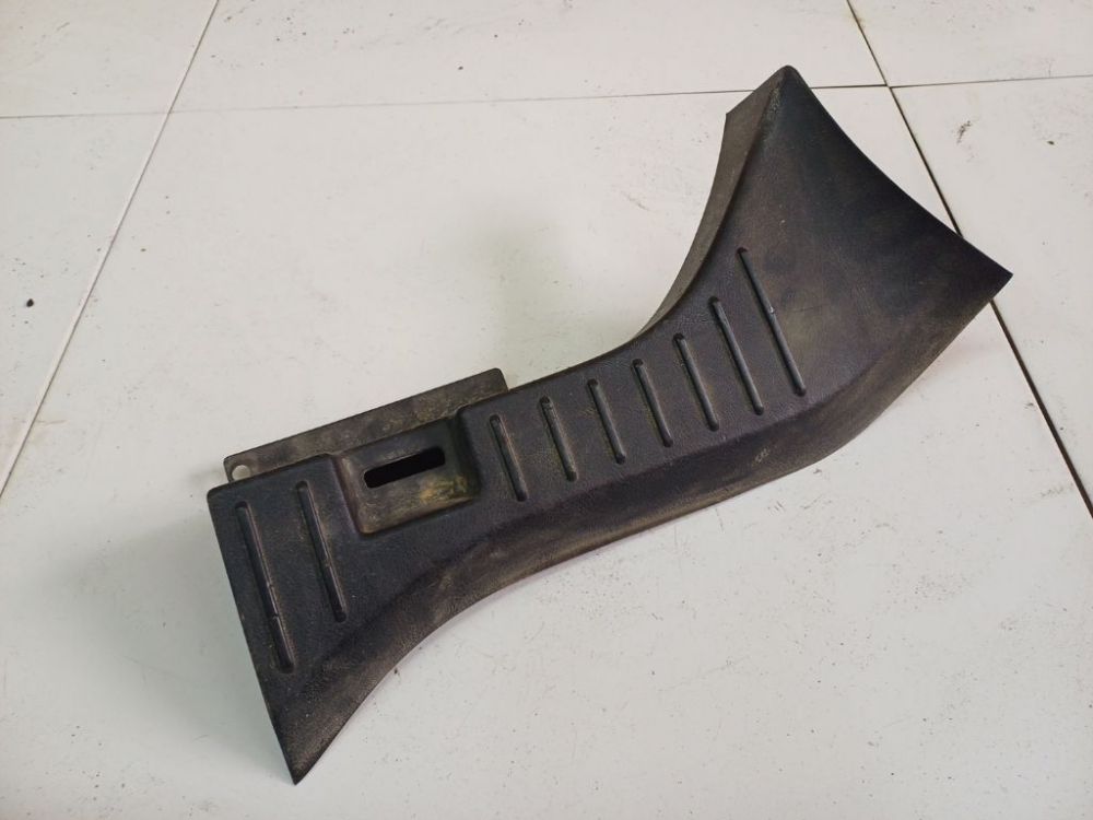 6M21U40374AC Ford Galaxy 2006 Salona apdare (plastmasas)