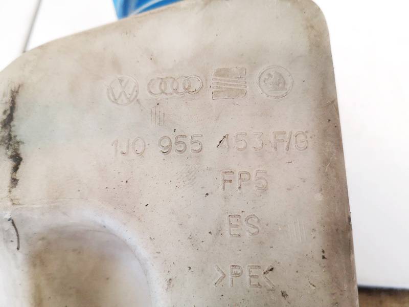 1J0955453F Volkswagen Bora 1999 Windshield Washer Reservoir tank (WASHER BOTTLE) - Thumbnail 3