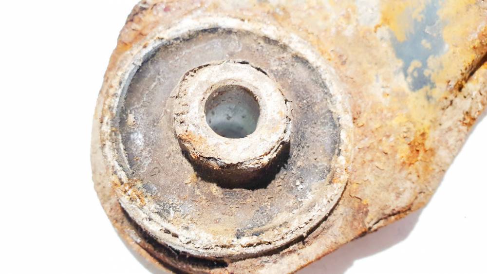 Volkswagen Bora 2000 Control arm - FRONT LEFT - Thumbnail 3