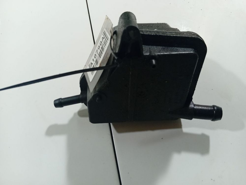 ZSB1J0422371C Volkswagen Bora 1999 Power Steering Pump Oil Reservoir Tank - Thumbnail 2