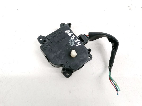 0637007440 Toyota Corolla Verso 2004 Silnik klapki nagrzewnicy