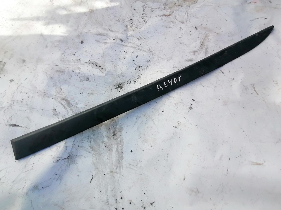 13187995 Opel Corsa 2007 Molding door - FRONT LEFT