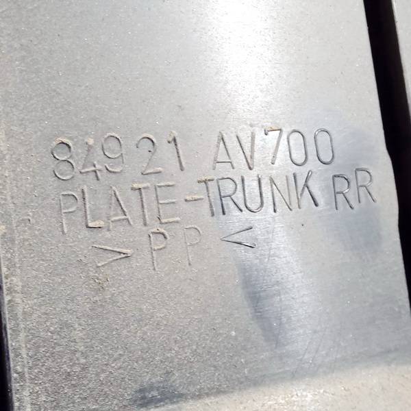 84921AV700 Nissan Primera 2003 PLASTICOS-Otros repuestos del interior - Thumbnail 3