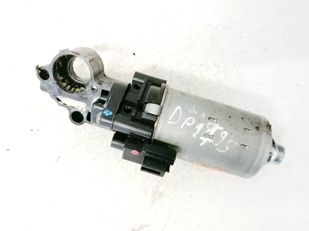 8582033020 Lexus IS - CLASS 2006 Istuimen moottori - EDESSÄ OIKEALLA