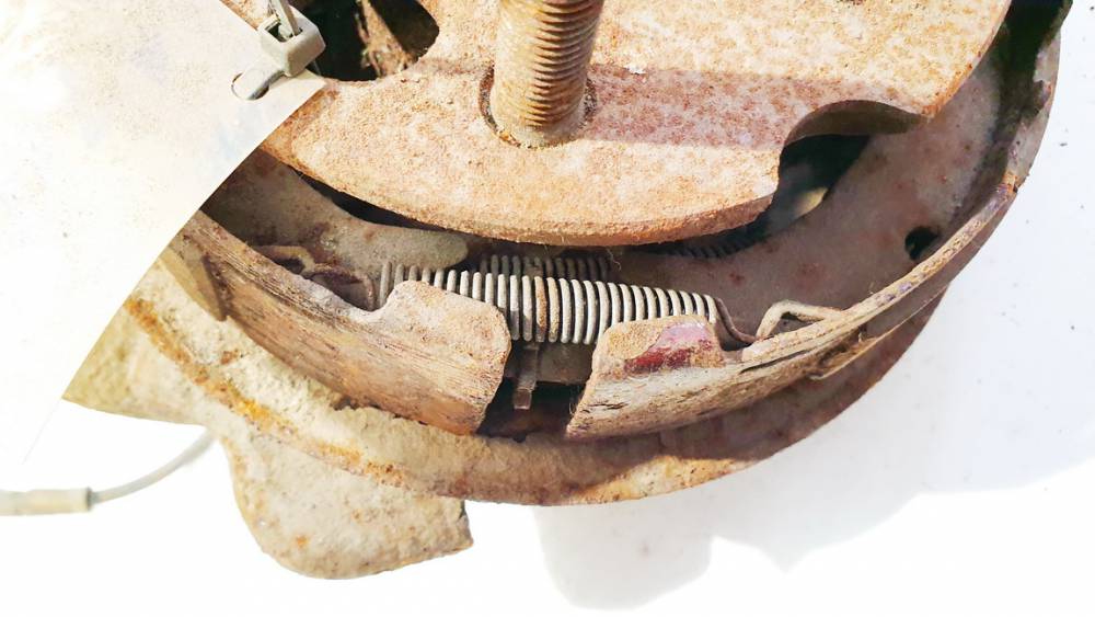 Toyota Previa 2001 Handbrake kit