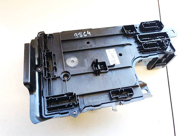 P149784739D Tesla Model Y 2023 Steuergerät Komfortsteuergerät