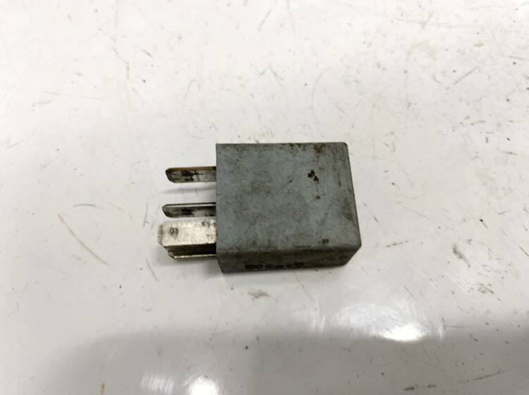 6025111584 Renault Espace 2001 Relay module