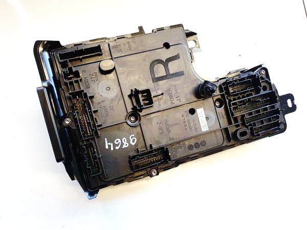 165765030B Tesla Model Y 2023 Steuergerät Komfortsteuergerät