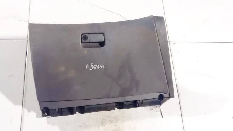 Nissan Primera 2003 Glove Box Assembly