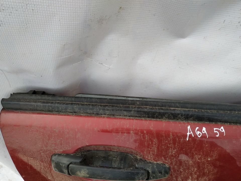 Subaru Forester 2002 Glass Trim Molding-weatherstripping - FRONT RIGHT - Thumbnail 3