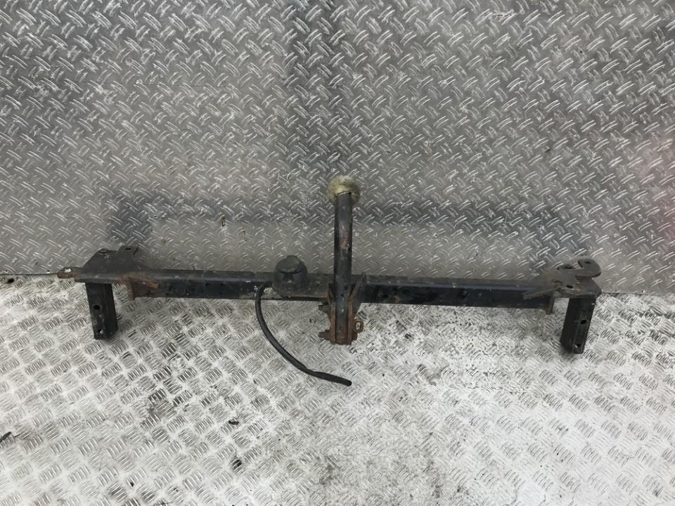 Other Other 2005 Tow bars