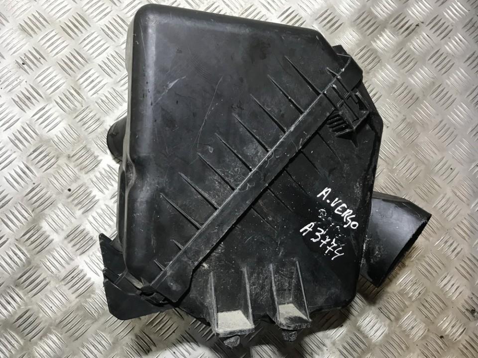 1770127180 Toyota Avensis Verso 2001 Air filter box