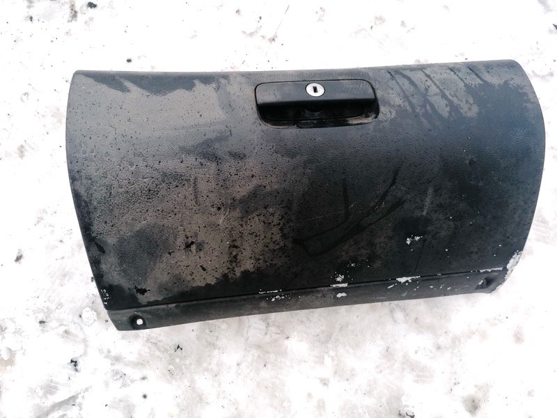 1U1857097B Skoda Octavia 2000 Glove Box Assembly