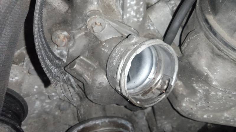 A2722000415 Mercedes-Benz ML-CLASS 2007 Thermostat Housing (Flange) - Thumbnail 2