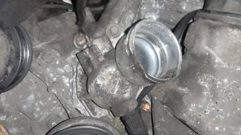 A2722000415 Mercedes-Benz ML-CLASS 2007 Thermostat Kühlmittel Kühlwasser