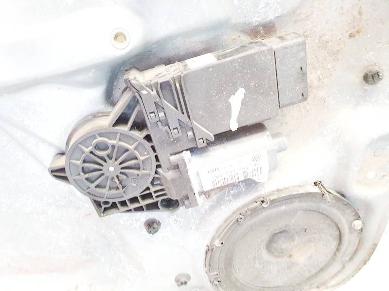 3B4837751PD Volkswagen Passat 2000 Window Motor - FRONT LEFT