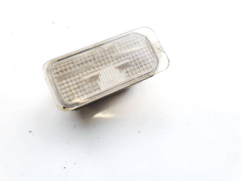 6M2A13550AC Ford Focus 2010 Oświetlenie tablicy rejestracyjnej - TYLNE