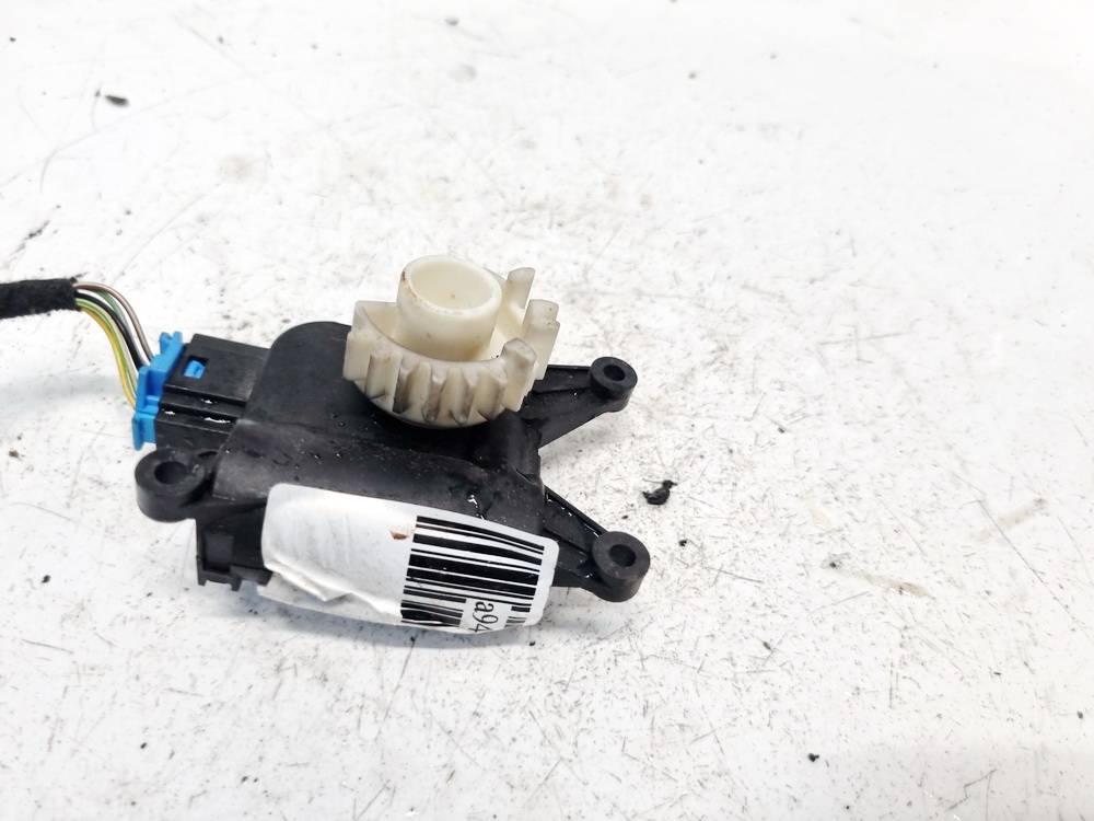 1K0907511D Skoda Octavia 2005 Heater Vent Flap Control Actuator Motor - Thumbnail 2