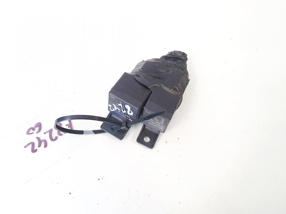 SCB1M1240 Ford Mondeo 1998 Relay module - Thumbnail 3