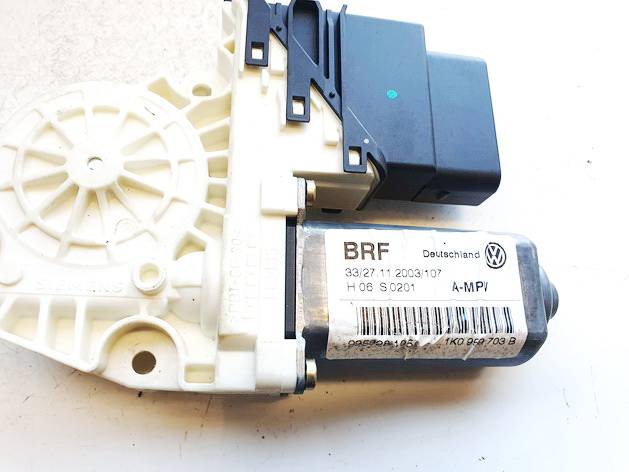 1K0959703B Volkswagen Touran 2004 Window Motor - REAR LEFT