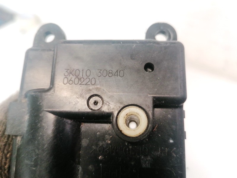 3K01030840 Nissan Murano 2006 Heater Vent Flap Control Actuator Motor - Thumbnail 3