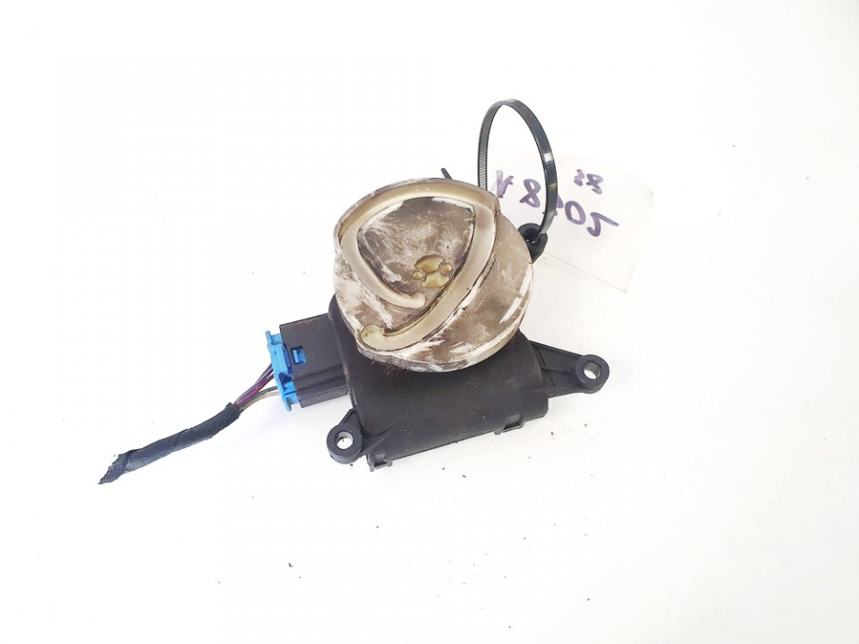 0132801302 Audi A4 2001 Silnik klapki nagrzewnicy - Thumbnail 3