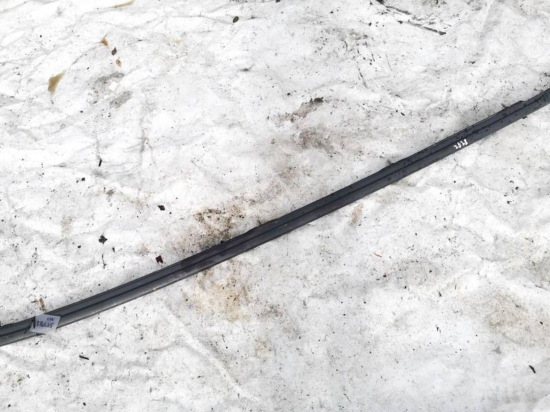 13110228 Opel Astra 2005 Roof rail - right side