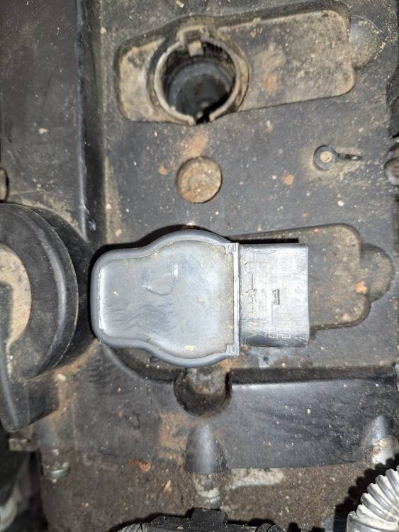 07K905715F Volkswagen Touran 2004 Ignition Coil